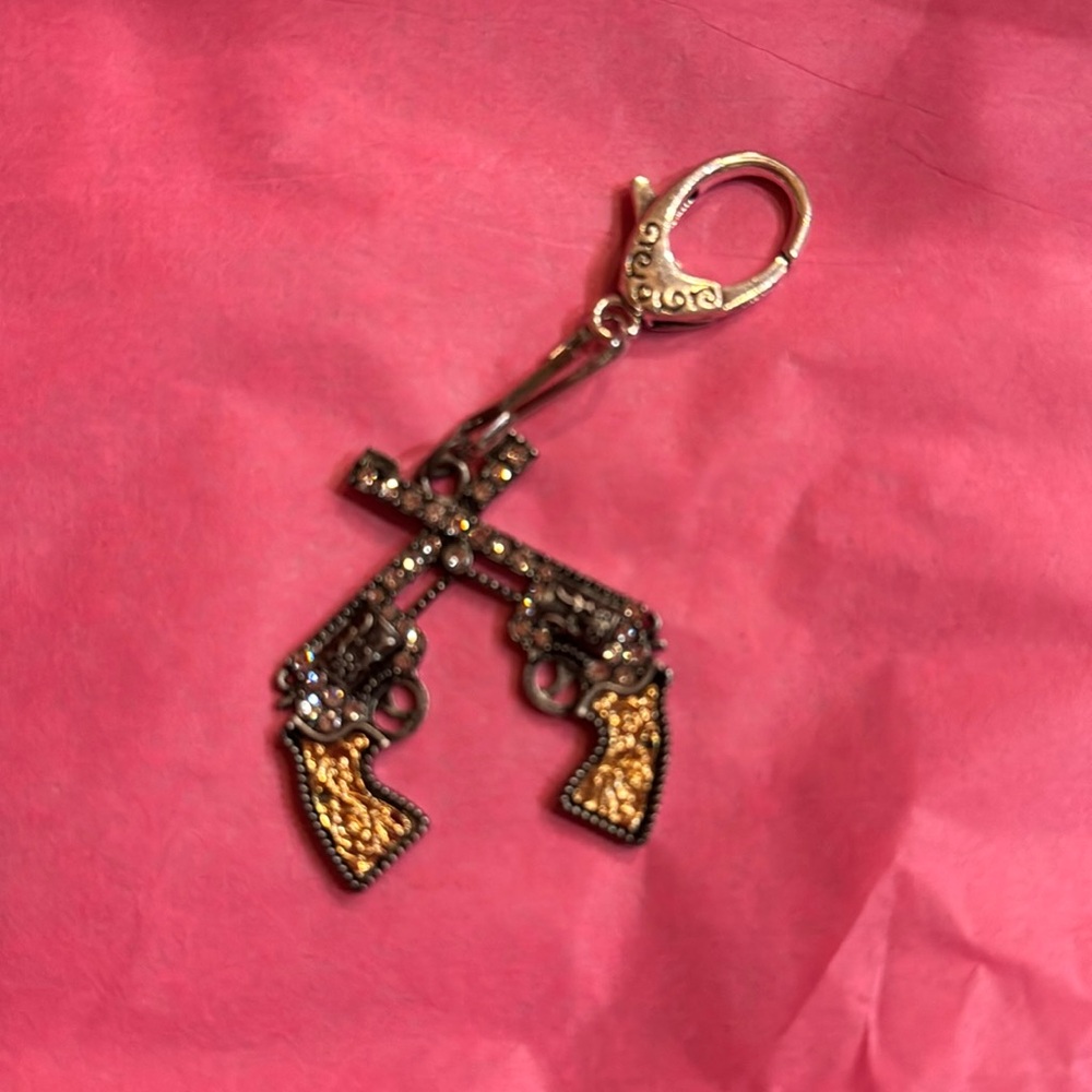 GORGEOUS BAG CHARM OR KEYCHAIN!!